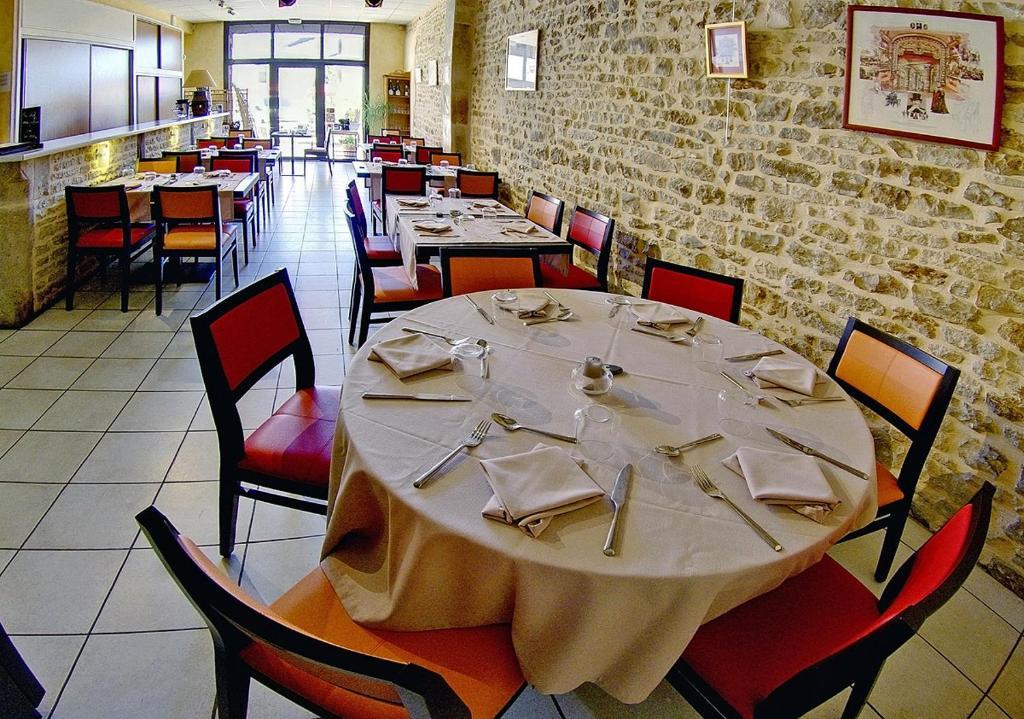 Relais Du Lac Villegusien-le-Lac Kültér fotó